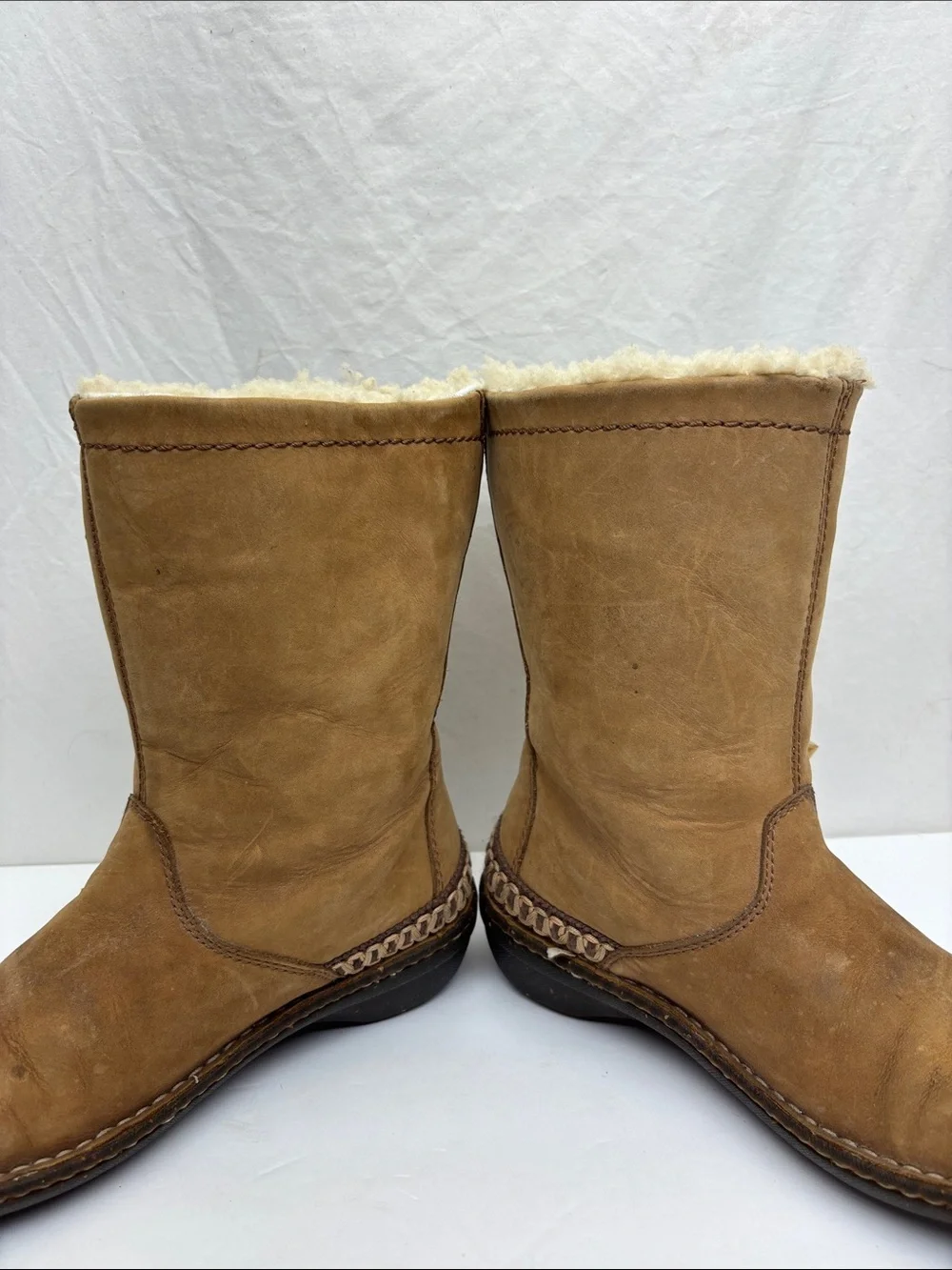 UGG leather Chestnut Suede Shearling-Lined Mid Calf Boots, Sz 7, box 34